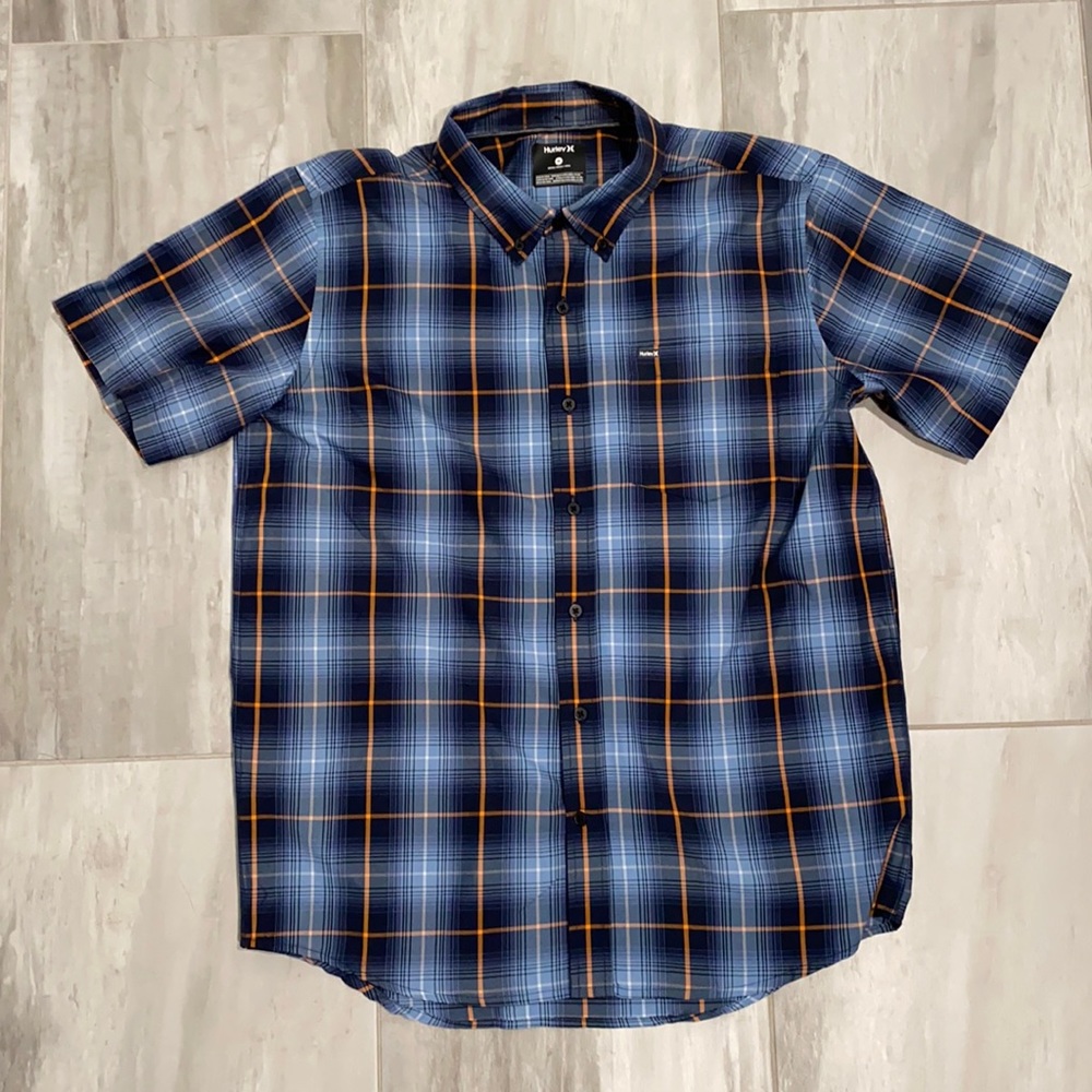 Hurley short sleeve button up